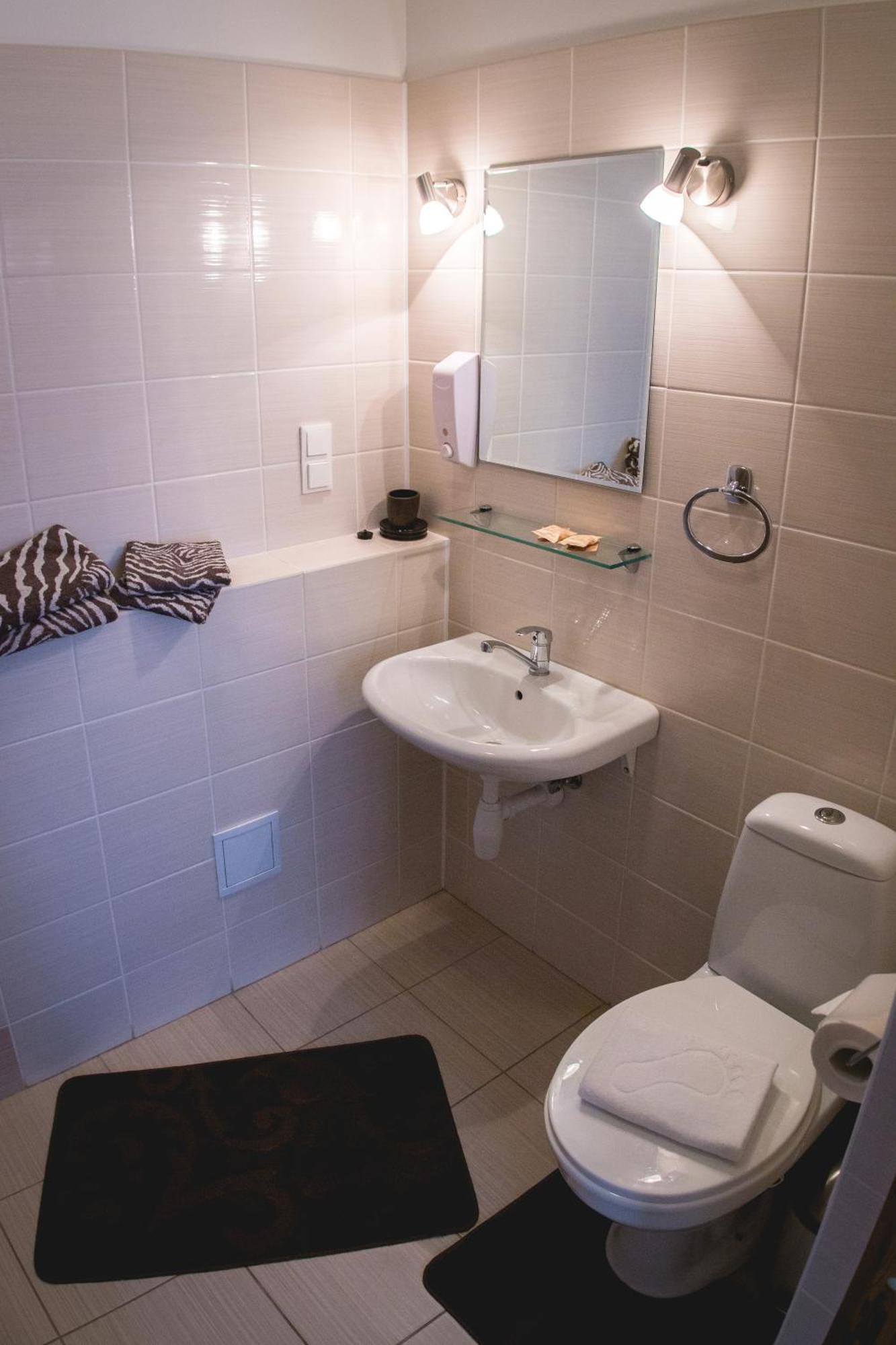 Viesu Maja Janis Hotel Madona Cameră foto