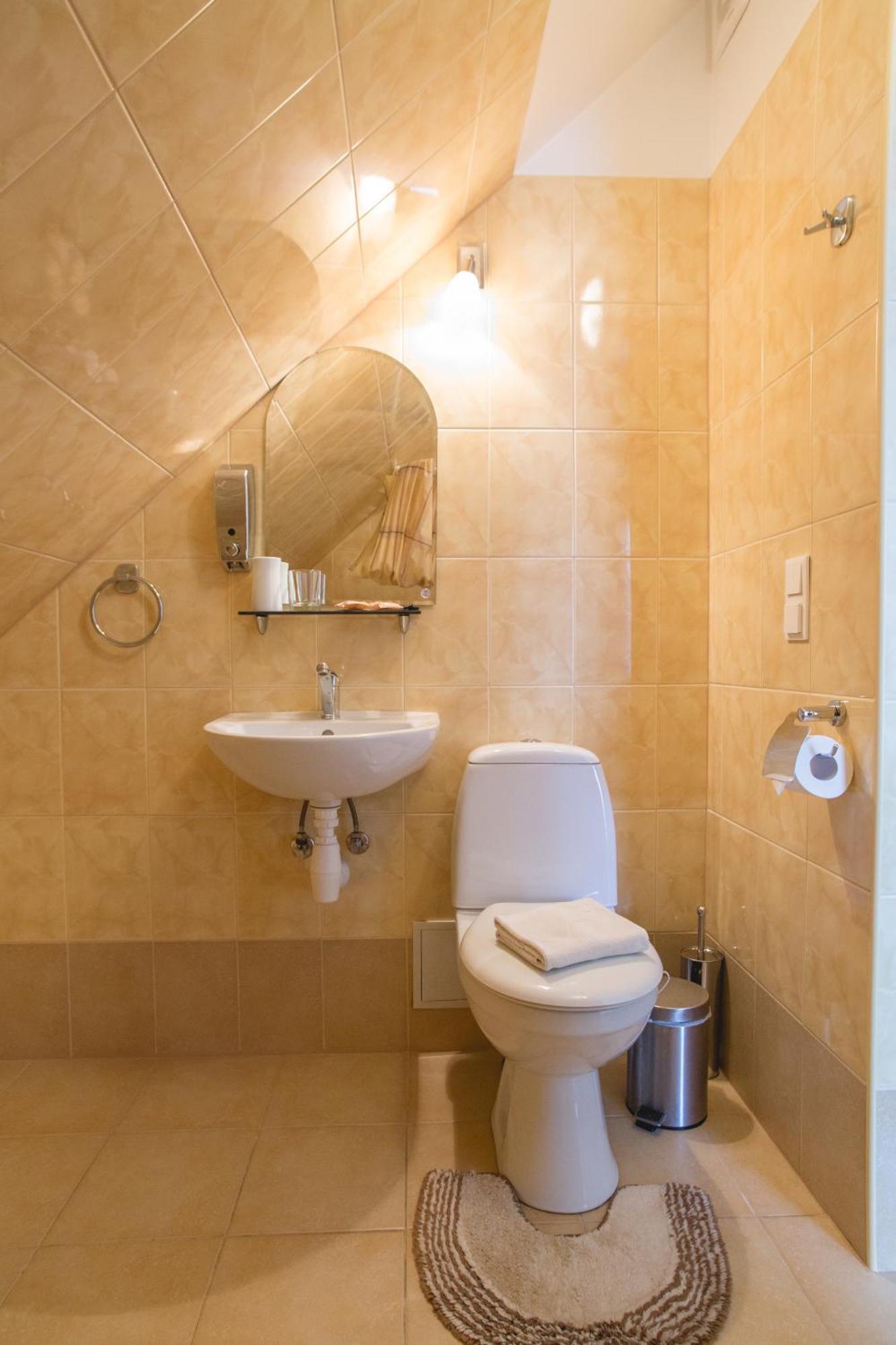 Viesu Maja Janis Hotel Madona Cameră foto